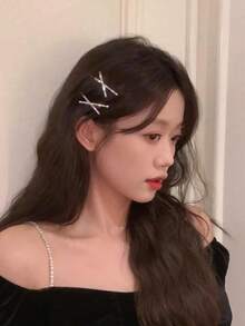 4 Buah Jepit Rambut Wanita Berbentuk X dengan Hiasan Berlian Imitasi, Jepit Rambut Sederhana untuk Wanita, Jepit Poni yang Dapat Disesuaikan, Jepit Samping, Penjepit Rambut, Jepit Rambut Belakang yang Patah, Aksesori Kepala untuk Musim Kembali ke Sekolah, Musim Panas, Liburan, Perjalanan - MultiWarna - View 3