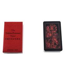 Bộ bài Tarot bị quỷ ám: Khám phá những bí mật huyền bí và những lá bài bói toán kỳ lạ. - Nhiều màu - Xem 2