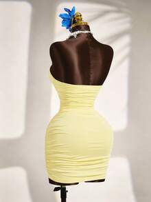 Women's Summer Lemon Yellow Strapless Backless Ruched Bodycon Mini Dress, Sexy Club Date Dress, Fitted Silhouette, Suitable For Party, Beach, Wedding Guest - Yellow - View 7