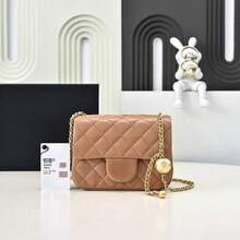 Brown Quilted Leather Crossbody Bag With Gold Chain & Pearl Ball Charm , Luxury Style For Women, Shoulder Bag For Daily, Party, Dating – Includes Dust Bag - Marrón - Ver 11