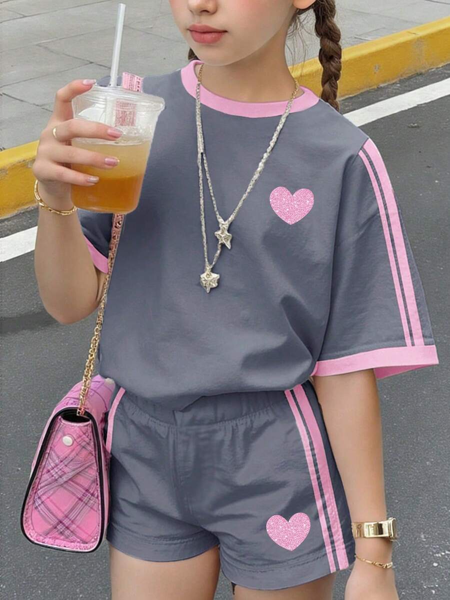 2pcs/Set Girls' Casual Minimalist Blue, Mini Heart Pattern, Contrast Cream Pink Stripe Short Sleeve Crew Neck T-Shirt And Shorts Set, Suitable For Summer - Grey - View 1