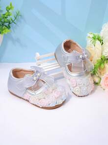 蕾丝公主鞋，透气软底儿童鞋，春秋新款幼儿凉鞋，魔术贴婴儿/女童平底鞋 - 銀色 - 查看 3