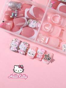 Sanrio Hello Kitty 96片裝（4混色/盒）Y2K短方型法式穿戴甲，3D可愛Hello Kitty、星星、花朵、蝴蝶結、珍珠、愛心、蝴蝶與水鑽設計，全覆蓋假指甲套組，含1片果凍膠與1個指甲锉 - 彩色 - 查看 4