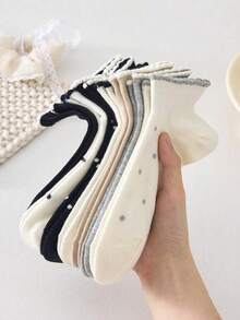 1/5 Đôi tất cổ ngắn nữ họa tiết chấm bi có viền bèo nhún, màu trắng, thoáng khí, mềm mại, thích hợp cho mặc hàng ngày, mùa thu/đông và mọi mùa, là món đồ thiết yếu cho trang phục hàng ngày, dễ thương cho học sinh. - Nhiều màu - Xem 2