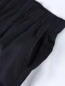 1pc Young BoyTrendy, Versatile, Comfortable Straight-Leg Capri Shorts - Black - View 5