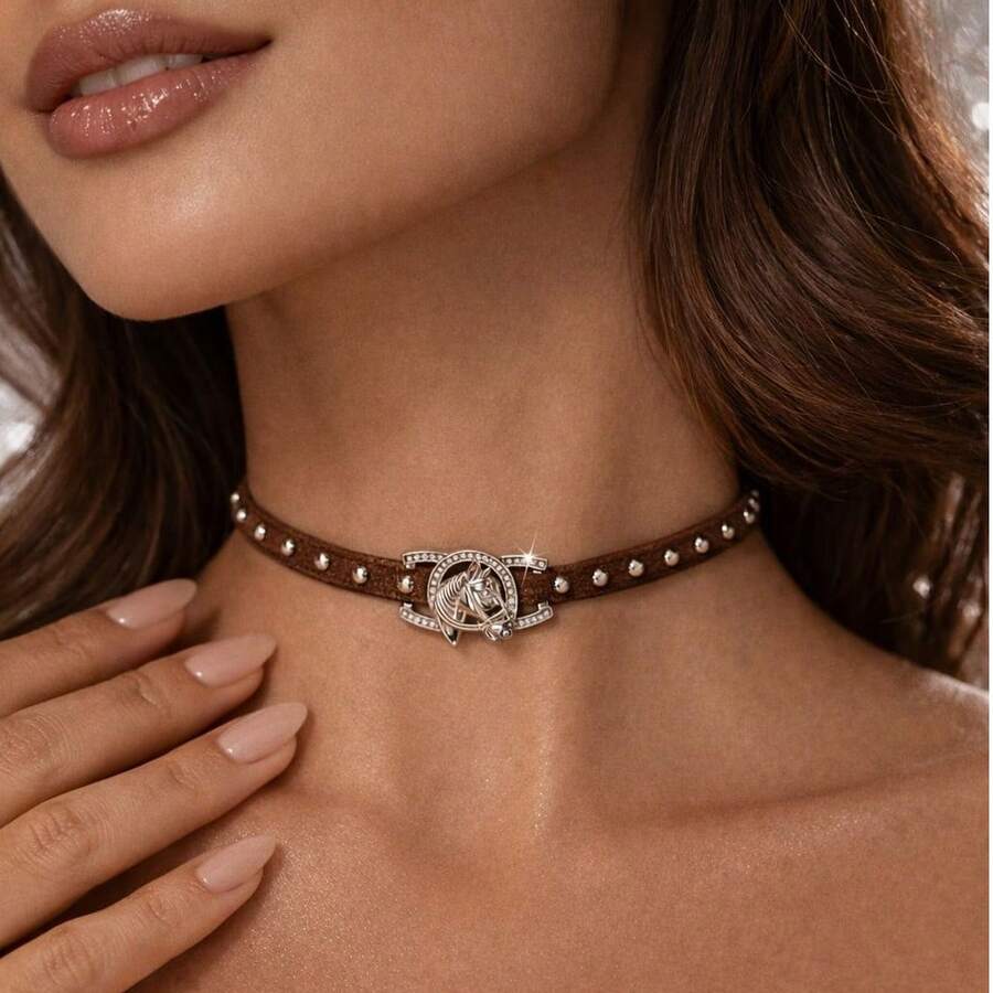 Women's Adjustable Leather Choker With Horseshoe Pendant And Spikes, Black And Brown, Cowgirl Style - 鏽棕色 - 查看 1