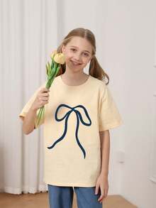 Tween Girl Butterfly Print T-Shirt, Soft And Comfortable Fabric, Suitable For Girls' Outdoor Sports, Daily Wear, Street Style, Campus Style, Fashionable Girls' Casual Versatile Top For Spring And Summer - Apricot - View 2