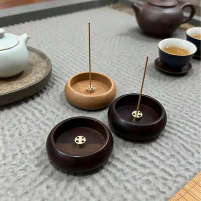 A Compact And Minimalist Wooden Incense Burner. Portable And Easy To Use, Suitable For Home, Office And Hotel Decor. Can Also Be Used As A Souvenir For Occasions Like Valentine's Day, Mother's Day, Birthdays And Graduation Ceremonies.