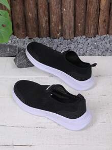 Plus Size Unisex Slip On Mesh Breathable Sneakers - Casual Sports Shoes With Non-Slip Thick Sole (Multi Color Options) - 黑色 - 查看 4