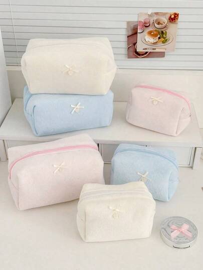 1 pieza Bolsa de maquillaje de gran capacidad con diseño de jacquard estilo coreano Ins, suave y esponjosa. Bolsa de cosméticos con cremallera portátil para viajes, bolsa de aseo linda con patrón a cuadros, organizador de maquillaje de gran capacidad, bolsa de almacenamiento de cuidado de la piel, bolsa de almacenamiento multifuncional, útiles escolares, artículos esenciales para vacaciones, artículos esenciales para cruceros, artículos esenciales para dormitorios, regalos de Navidad para mamá, regalos escolares, regalos para damas de honor, regalos de Año Nuevo