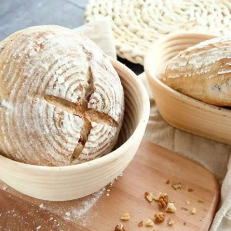 1 pezzo Cestino di lievitazione per pane rotondo in rattan da 13 cm con fodera, cestino per impasto di pane acido, utensile da cucina multifunzionale, cestino per modellare il pane fatto a mano, in materiale di rattan naturale, perfetto per la panificazione con lievito e pasta acida - Strumento essenziale per la panificazione artigianale per uso domestico e professionale, lievitazione del pane, produzione di pane fatto in casa, cestino per la lievitazione del pane, accessori per la panificazione, utensile per pane fatto a mano, adatto per tutti i 12 mesi - Bianco - Visualizzare 1