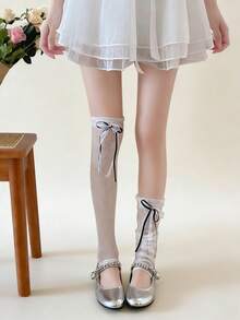 1 đôi tất giữ ấm chân kiểu Lolita dễ thương, thời trang thường ngày, cao đến đầu gối, chất liệu vải xuyên thấu kẻ sọc, viền xếp ly phồng và nơ ruy băng ren, thích hợp để mặc hàng ngày. - Nhiều màu - Xem 1