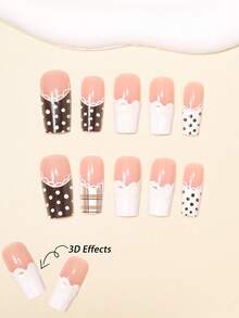 用 Y2K 风格升级你的造型！这款 24 片中号假指甲套装，可立即提升你的造型，其中包括：柔美优雅的洛可可风格宽边法式棕色美甲、白色波点蕾丝花边图案，以及时尚复古的卡其色和白色撞色格子图案，并饰有可爱的白色波点蝴蝶结。 - 彩色 - 查看 2