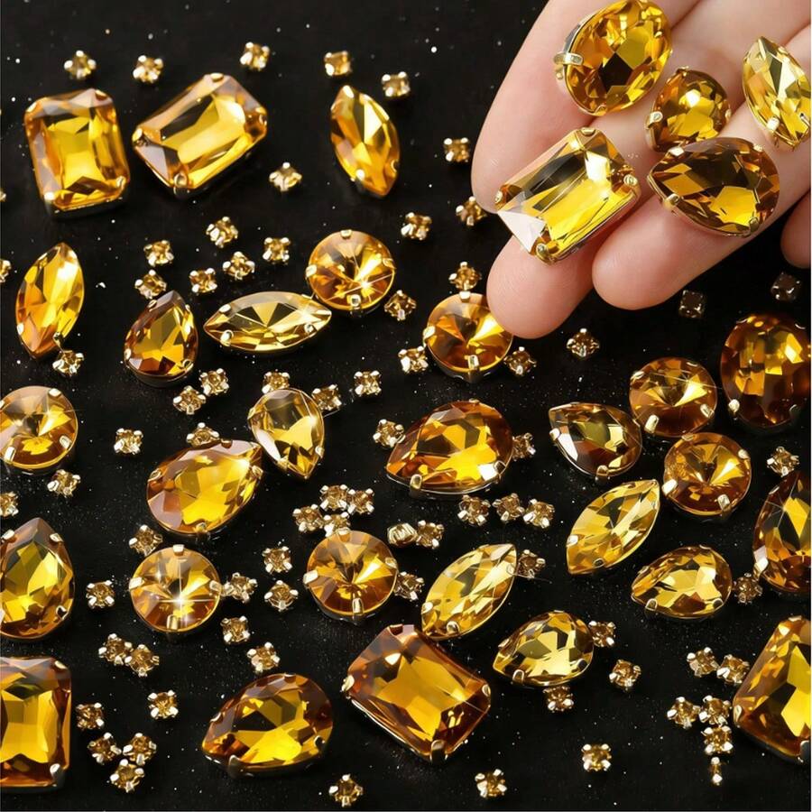 约130颗金色水钻,混合形状金属爪镶水钻和玻璃宝石,随机款式水晶装饰 - A01 - 查看 1