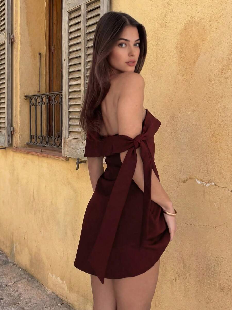 Vestido elegante y casual de hombros descubiertos, cintura alta y diseño sexy en color marrón, atuendo para fiesta/citas, vestido de verano para mujer, estilo europeo y americano - Burdeos - Ver 1