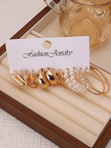 Set Anting-Anting Berlapis Logam Elegan Warna Emas 12-24 Buah, Hypoallergenic untuk Wanita, Menampilkan Desain Geometris Minimalis, Lingkaran Besar, dan Mutiara Imitasi, Cocok untuk Pemakaian Sehari-hari dan Acara Khusus - Emas - View 2