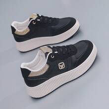Contrast Color Lace-Up Metal Eyelet Casual Shoes - Black - View 8
