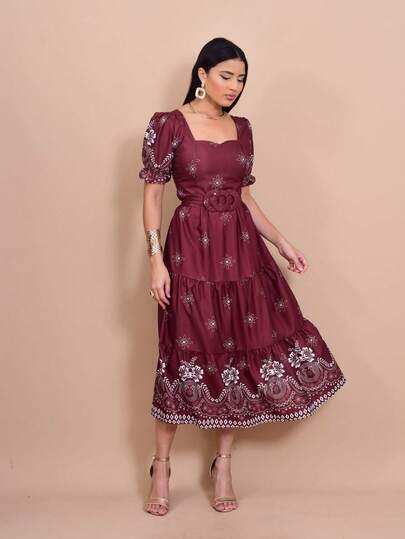 Helena vestido midi estampado crepinho lastex na costa com cinto manga curto