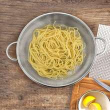 Bộ 3 rổ lọc đa năng bằng thép không gỉ - Rổ lưới dày và bền với tay cầm kép, thích hợp để ráo nước và rửa trái cây và rau củ. - Bạc - Xem 6