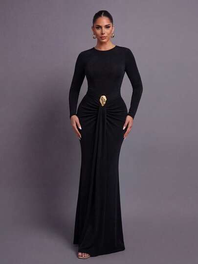 优雅圆领长袖金属装饰美人鱼礼服，适合秋冬季正式场合、晚宴和浪漫约会。