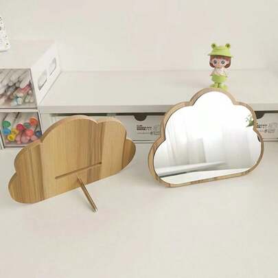 1 chiếc gương trang điểm bằng gỗ, gương để bàn hình đám mây, gương cầm tay tròn một mặt, gương xách tay hình bầu dục cán dài, gương trang điểm để bàn hình mèo, gương trang điểm để bàn bằng gỗ độ nét cao dành cho sinh viên ký túc xá, gương xách tay cỡ lớn.