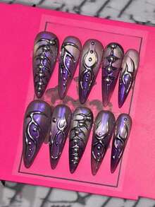 十片装紫色复古手工美甲贴片，3D手绘假指甲，奢华高端假指甲，春夏秋冬四季皆宜的按压式假指甲，长杏仁形假指甲，纯手工制作，奢华复古假指甲，欧美辣妹假指甲，女士高贵礼物，美甲艺术，可重复使用假指甲，适合女孩和女士参加派对和日常佩戴。 - 彩色 - 查看 4