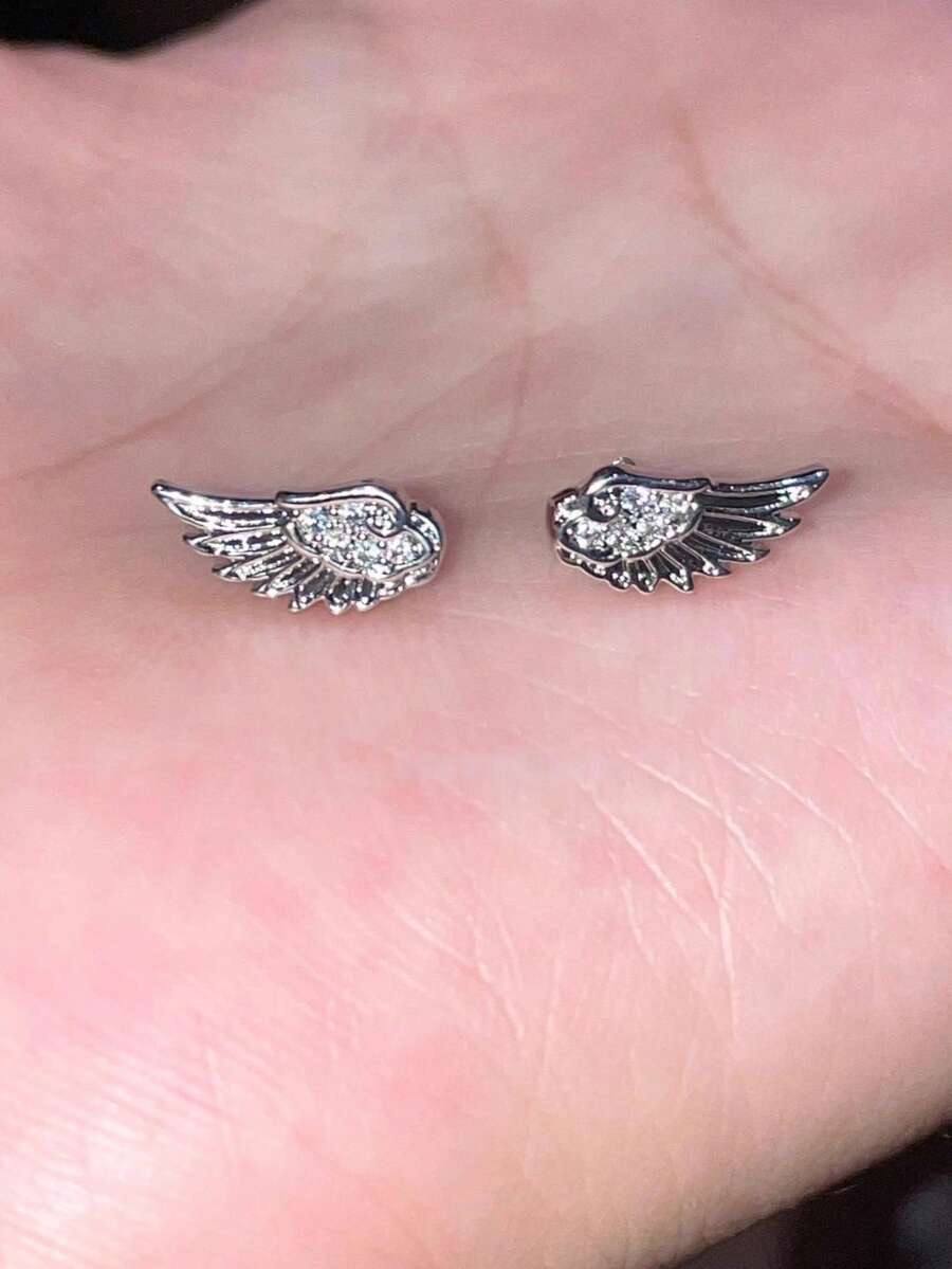 1 Pair Luxury Personalized Fashion Wing Earrings, Suitable For Minimalist Daily Wear, Tiny And Compact, Ideal Gift For Friends, Party Earrings - Silver - View 1