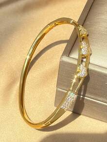 Bộ vòng tay mạ vàng 18K đính đá Zirconia | Vòng tay sang trọng họa tiết sọc chéo và hình trái tim | Trang sức thời trang phong cách Bohemian, phù hợp cho đám cưới, tiệc tùng, đeo hàng ngày, du lịch, bãi biển, lễ hội | Món quà hoàn hảo cho phù dâu, ngày Valentine, sinh nhật, Giáng sinh, kỷ niệm - Nhiều màu - Xem 7