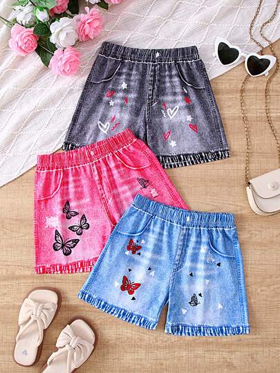 Bộ 3 quần short denim in họa tiết cho bé gái - Chất liệu co giãn, dáng rộng với túi giả, hoàn hảo cho mùa hè đi biển, mặc thường ngày và du lịch | Quần short in họa tiết vui nhộn | Quần short vải co giãn, phù hợp cho các hoạt động ngoài trời. Lưu ý: Không phải quần jean denim thật.