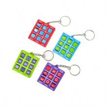 2026 Portable Tic Tac Toe Rotating Keychain Pendant, XO Battle, Mini Gift, Interactive Social Toy (Random Color) - Multicolor - View 4