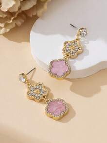 1 Pair Luxurious Elegant Sparkling Clover Pendant Earrings, Chic Beach Vacation Style For Women - Pink - View 4