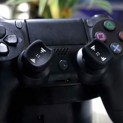 Capuchon de protection ergonomique pour joystick, compatible avec les manettes de jeu PS2/3/4/5/360, améliore le confort et le contrôle, accessoire de jeu, mise à niveau élégante de la manette, pratique et raffinée, cadeau parfait pour les joueurs