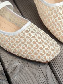 夏季新款弹力带网眼镂空女式平底鞋，时尚透气玛丽珍芭蕾舞鞋，休闲日常通勤一脚蹬平底鞋，适合夏季度假 - 米白色 - 查看 6