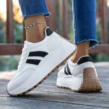 2026 Women's Thick Sole Slip-On Casual Shoes, Stylish Patchwork Hiking Running Sneakers, Lightweight Breathable Tennis Skate Shoes For Students, Plus-Size Friendly, Multi-Color, Perfect For Summer Daily Wear, Outdoor Adventures & Easter, Ideal Holiday Gifts - 米色 - 查看 6