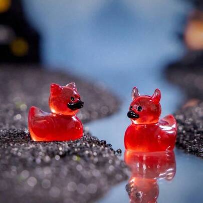 8 con vịt quỷ nhỏ trang trí phong cảnh Halloween, phụ kiện DIY, đồ thủ công bằng nhựa, tượng vịt, vịt cao su, tượng điêu khắc vịt, vịt mini, động vật nhỏ bằng nhựa.