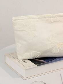 1pc White Bow Small Fresh Loose Makeup Bag, Fashion Casual Large Capacity Portable Zipper Cosmetic Bag, Travel Necessity Makeup Pouch, Can Store Sanitary Napkins, Tampons, Wired Earphones, Earbuds, Headphones, Chargers, Lipsticks, Cosmetics, Perfumes, Skincare Products, Home Decor, Keys, Holiday Gift Bags, Makeup Bag, Women's Gift, Christmas Gift, Great Gift For Ladies - White - View 5