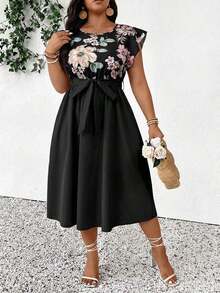 SHEIN Frenchy Plus Size Women Floral Print Round Neck Cap Sleeve Elegant Dress, Summer Vacation - 黑色 - 查看 1