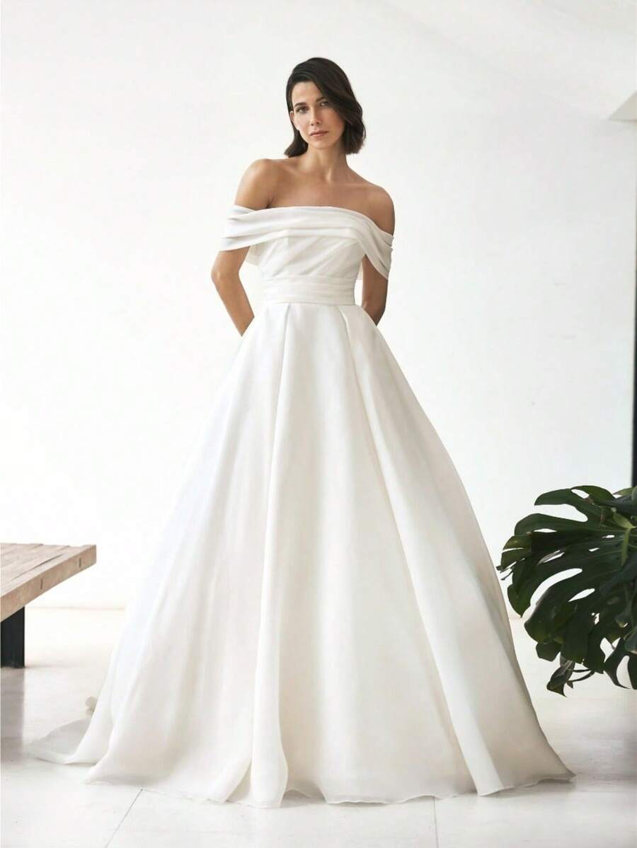 Romantique Coupe en A Bridal Encolure cœur Sans manches Satin Robe de mariée, Design classique, Perfect for Cérémonie de mariage, Soirée de mariage - Blanc - Voir 1