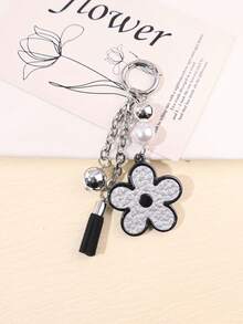 1个皮革花朵钥匙扣吊坠，手机挂饰配件 - 彩色 - 查看 9