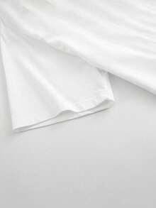Kortärmad T-shirt för kvinnor med grafiskt tryck, rund hals, mjukt och luftigt tyg, olika storlekar, tvättbar, perfekt för vardagsbruk och sommar. - Vitt - Visa 4