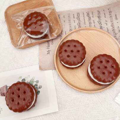1pc 2026 Hot Selling Realistic Sandwich Cookie Squeeze Toy, Super Soft Slow Rebound Squishy Toy, Real Cookie Texture Non-Sticky No Odor, Adult Office Home Stress Relief Healing Toy, Desk Decor Fidget Toy, Durable Squeeze Toy, Gag Gift, Birthday Gift, Fidget Toys