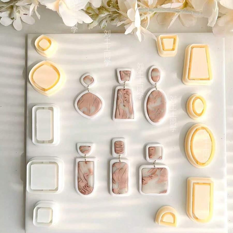 4 khuôn đất sét hình học tối giản, khuôn làm khuyên tai bằng đất sét thiết kế hình học trang nhã, có thể tái sử dụng cho các sản phẩm thủ công làm từ đất sét polymer. - Nhiều màu - Xem 1