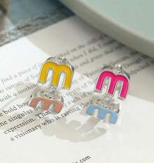 1 Pair Minimalist Dopamine Colorful Enamel Letter Ear Cuffs, Niche Unique Sweet & Edgy Ear Jewelry, Vibrant Accessory For Daily Wear, Casual Outfits, Street Style Looks, Birthday Gifts - 銀色 - 查看 3