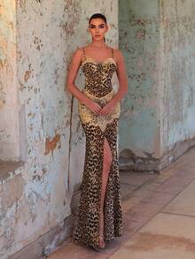 Faeriesty 优雅女士豹纹雪纺长款晚礼服，吊带蕾丝拼接，鱼尾开衩，适合红毯活动、正式晚宴、高端盛会、时装秀、春夏派对及婚礼等场合。 - 棕色 - 查看 7