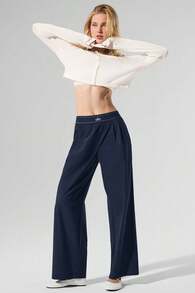 Alo Yoga Alo Suit Up Trouser (Regular) Designed For A Loose Women's Navy W51432r - 藍色 - 查看 4