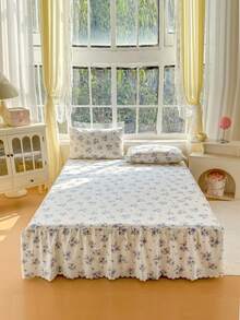 3件套（1件床裙，2件枕套）白色床裙，饰以紫色蓝色小花印花和荷叶边，全覆盖防尘，裙边设计，三件套褶皱床裙，含2个枕套，床上用品套装 - 晴空花海 - 查看 7