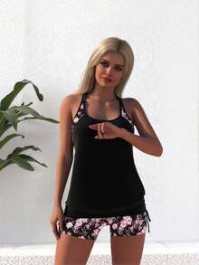 2026 Women's Modest Tankini Set: Solid Black Top With Pink Floral Print Shoulder Accents And Matching Pink Floral Print Swim Shorts - 黑色 - 查看 5