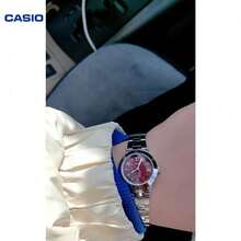 Casio 卡西欧 LTP-1241D 女士复古腕表,红色表盘,不锈钢表带,30米防水,日期显示,石英机芯 - 均碼 - 查看 2