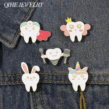 Cute Tooth-Shaped Enamel Pin, Rabbit Dentist Badge, Metal Accessory, Lapel Pin For Suit, Backpack, Hat, Gift For Healthcare Workers, AWDG Jewelry - Khaki - View 2