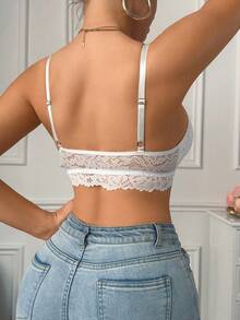 前扣式蕾丝三角杯文胸，无钢圈文胸（带胸垫和可调节肩带），适合婚礼和日常穿着 - 白色 - 查看 7